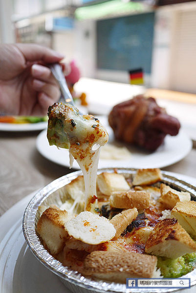 台北公館【Yum Yum 好吃好吃】吃南法料理不必貴森森!還有童趣森林風可愛環境。公館超值南法料理。公館美食。上菜啦姐妹店