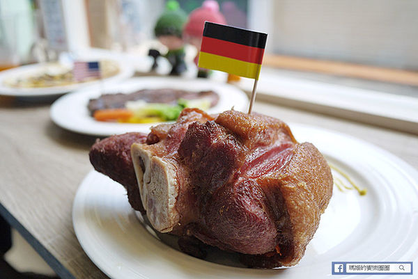 台北公館【Yum Yum 好吃好吃】吃南法料理不必貴森森!還有童趣森林風可愛環境。公館超值南法料理。公館美食。上菜啦姐妹店