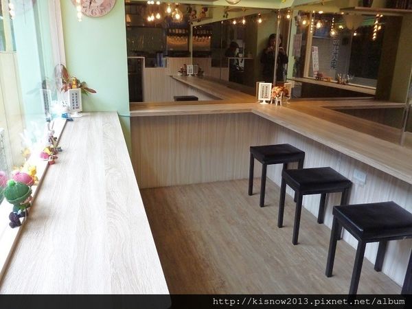 YumYum好吃好吃(上菜囉):牛排大塊,豬腳美味,物超所值-YumYum好吃好吃体驗心得 YumYum好吃好吃(上菜囉):牛排大塊,豬腳美味,物超所值-YumYum好吃好吃体驗心得