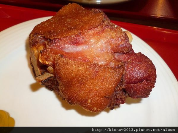 YumYum好吃好吃(上菜囉):牛排大塊,豬腳美味,物超所值-YumYum好吃好吃体驗心得 YumYum好吃好吃(上菜囉):牛排大塊,豬腳美味,物超所值-YumYum好吃好吃体驗心得