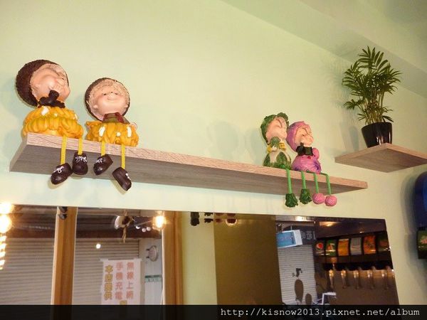 YumYum好吃好吃(上菜囉):牛排大塊,豬腳美味,物超所值-YumYum好吃好吃体驗心得 YumYum好吃好吃(上菜囉):牛排大塊,豬腳美味,物超所值-YumYum好吃好吃体驗心得