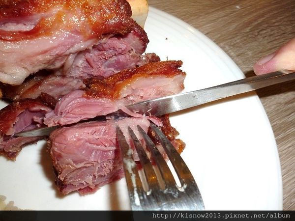 YumYum好吃好吃(上菜囉):牛排大塊,豬腳美味,物超所值-YumYum好吃好吃体驗心得 YumYum好吃好吃(上菜囉):牛排大塊,豬腳美味,物超所值-YumYum好吃好吃体驗心得