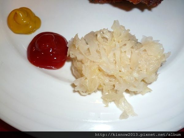 YumYum好吃好吃(上菜囉):牛排大塊,豬腳美味,物超所值-YumYum好吃好吃体驗心得 YumYum好吃好吃(上菜囉):牛排大塊,豬腳美味,物超所值-YumYum好吃好吃体驗心得