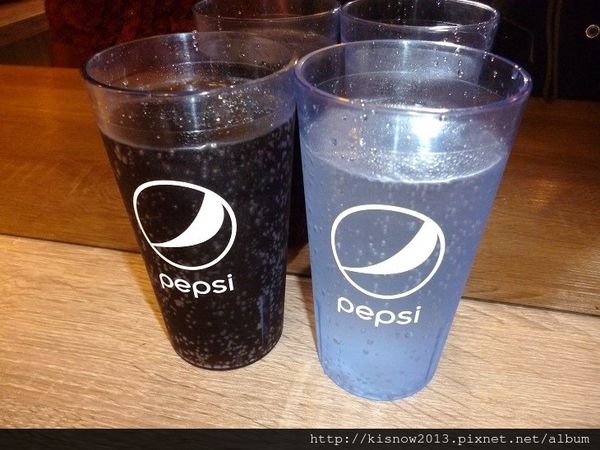 YumYum好吃好吃(上菜囉):牛排大塊,豬腳美味,物超所值-YumYum好吃好吃体驗心得 YumYum好吃好吃(上菜囉):牛排大塊,豬腳美味,物超所值-YumYum好吃好吃体驗心得