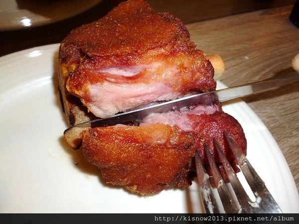 YumYum好吃好吃(上菜囉):牛排大塊,豬腳美味,物超所值-YumYum好吃好吃体驗心得 YumYum好吃好吃(上菜囉):牛排大塊,豬腳美味,物超所值-YumYum好吃好吃体驗心得