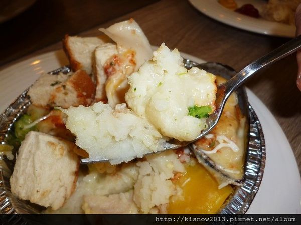 YumYum好吃好吃(上菜囉):牛排大塊,豬腳美味,物超所值-YumYum好吃好吃体驗心得 YumYum好吃好吃(上菜囉):牛排大塊,豬腳美味,物超所值-YumYum好吃好吃体驗心得