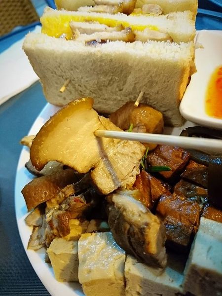 20258343_1583296985035318_4834878084629339575_n