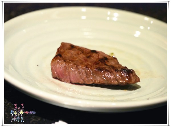 蘭亭極緻燒,和牛,澳洲和牛,日本和牛,翼板,頸長筋,台北美食,晴天小翊,line貼圖