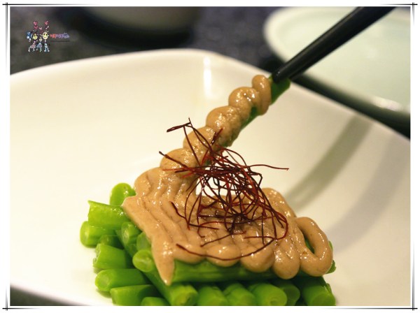 台北美食, 和牛, 日本和牛, 澳洲和牛, 翼板, 蘭亭極緻燒,紙火鍋,肋眼牛排