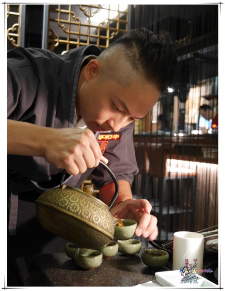 蘭亭極緻燒,和牛,澳洲和牛,日本和牛,翼板,頸長筋,台北美食,晴天小翊,line貼圖