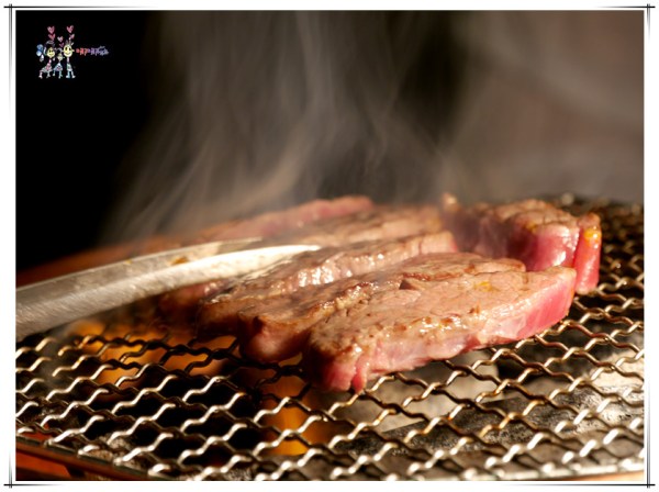 蘭亭極緻燒,和牛,澳洲和牛,日本和牛,翼板,頸長筋,台北美食,晴天小翊,line貼圖