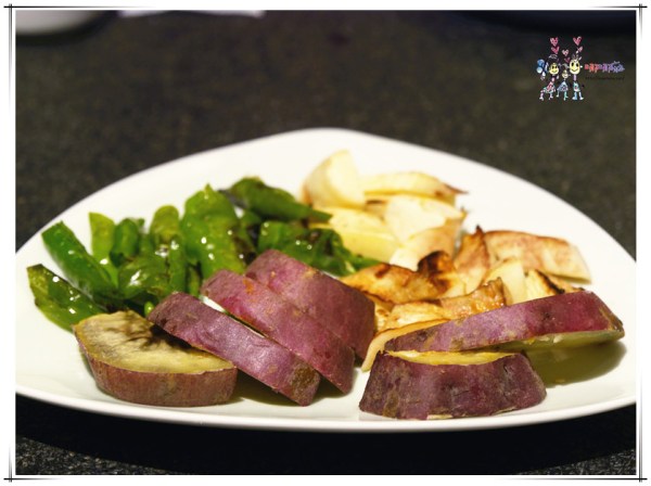 蘭亭極緻燒,和牛,澳洲和牛,日本和牛,翼板,頸長筋,台北美食,晴天小翊,line貼圖