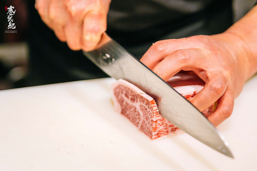 【中肯‧食記】蘭亭燒肉 和牛極緻料理‧捷運大安站|全新進化の蘭亭燒肉‧旬味和牛山海宴!