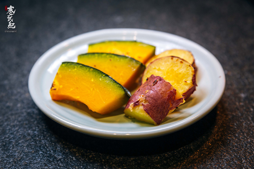 【中肯‧食記】蘭亭燒肉 和牛極緻料理‧捷運大安站|全新進化の蘭亭燒肉‧旬味和牛山海宴!