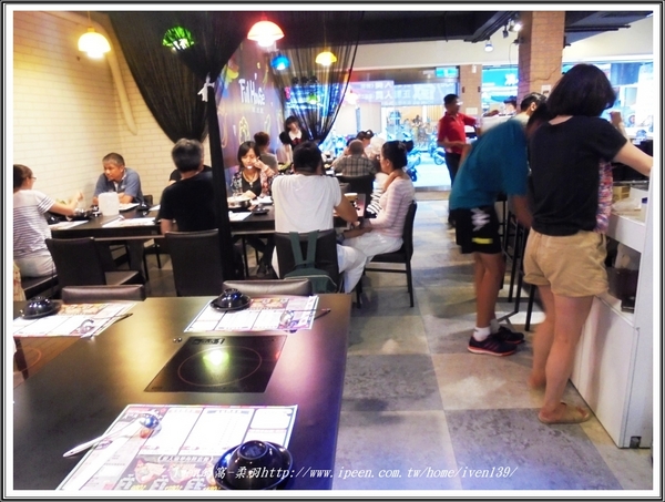 Full House：《江子翠/火鍋》火鍋控不可錯失澎湃「雙人豪華海陸鍋」的「法式奶焗」及「義式蕃茄」湯底-『Full House異國風味鍋』