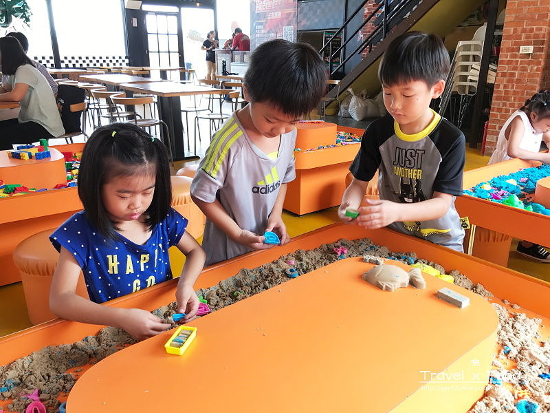 鐵道與車170818006