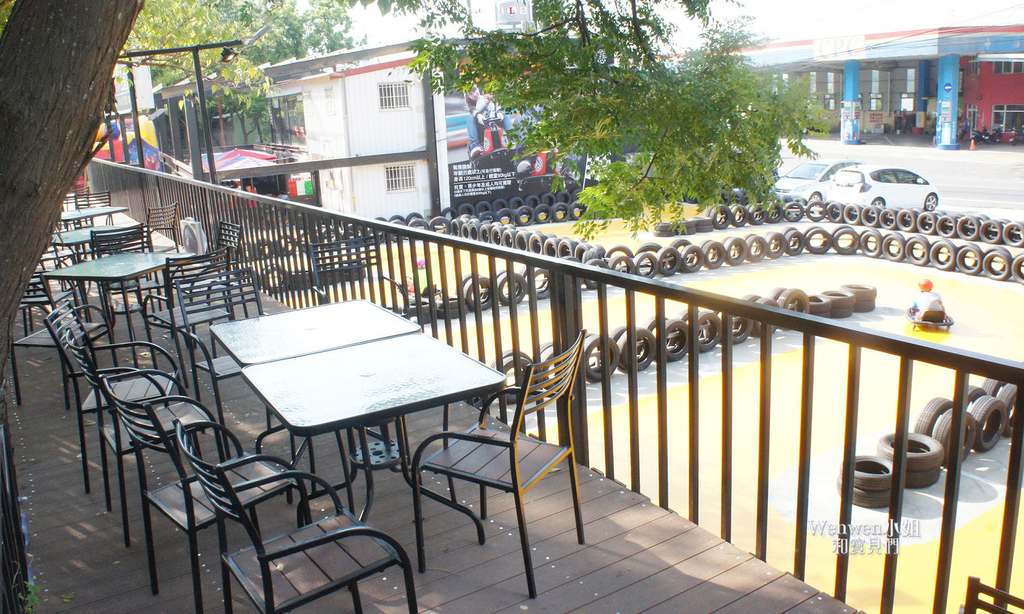 2017.07.23 鐵道與車 小學堂漂移卡丁車主題餐廳 (13).jpg