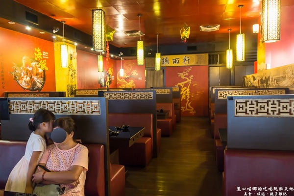 饌麻辣頂級火鍋：高雄前金︱饌麻辣頂級鴛鴦火鍋吃到飽　父親節，吃麻辣鍋、喝啤酒、冰淇淋吃飽飽，父親節就決定這樣過！！