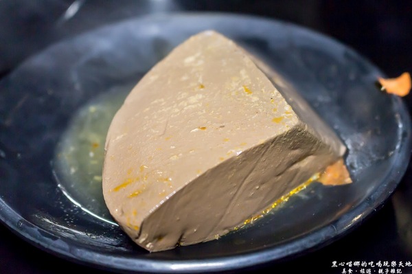 饌麻辣頂級火鍋：高雄前金︱饌麻辣頂級鴛鴦火鍋吃到飽　父親節，吃麻辣鍋、喝啤酒、冰淇淋吃飽飽，父親節就決定這樣過！！