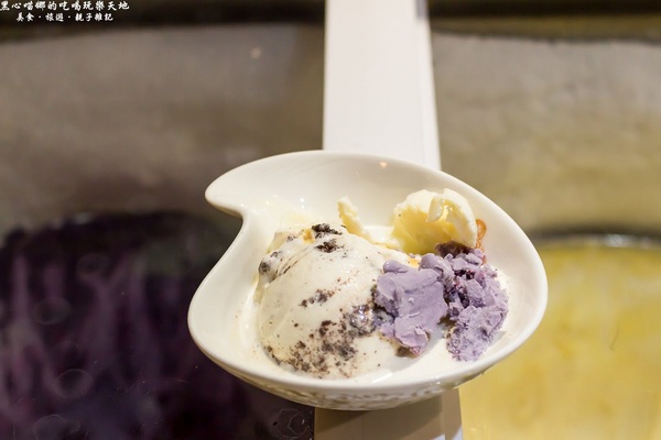 饌麻辣頂級火鍋：高雄前金︱饌麻辣頂級鴛鴦火鍋吃到飽　父親節，吃麻辣鍋、喝啤酒、冰淇淋吃飽飽，父親節就決定這樣過！！