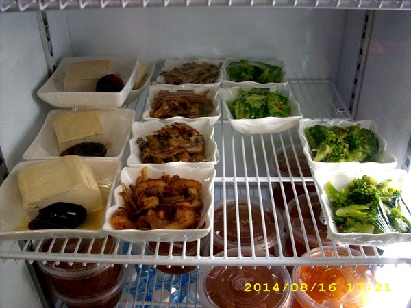 丁二姊：會燃燒的四川麵~  丁二姊燃麵