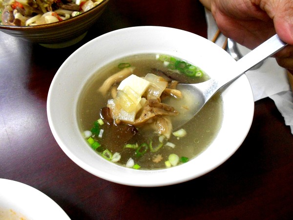 丁二姊:會燃燒的四川麵~ 丁二姊燃麵