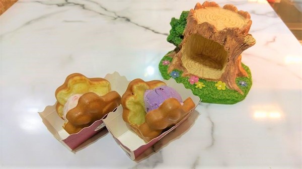 那歐瑪烘焙坊：那歐瑪烘焙坊-高雄新興區高cp烘焙坊  蛋糕甜點都好推薦  還有超可愛的貓爪冰燒雞蛋糕 重點是價格超親民  要慶生或是拜訪親友  來這邊挑選就對了!!