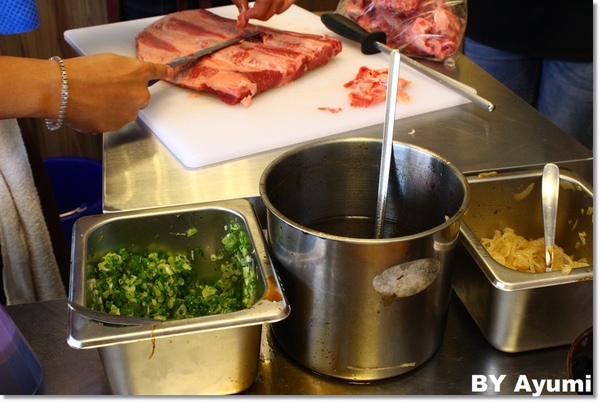 炙丼家：[食記]炙丼家-頂級食材，簡單調味，呈現丼飯的原貌、來自有為青年的創業新世界，近南紡夢時代