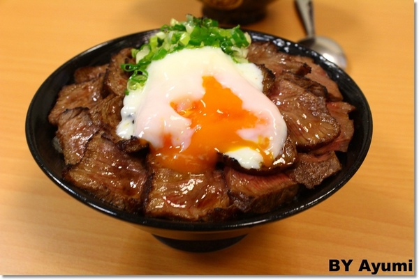 炙丼家：[食記]炙丼家-頂級食材，簡單調味，呈現丼飯的原貌、來自有為青年的創業新世界，近南紡夢時代