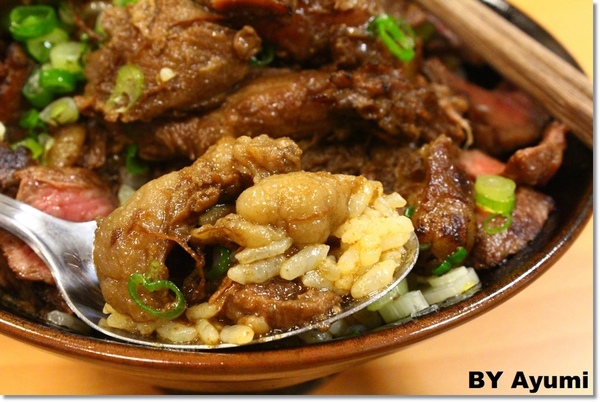 炙丼家：[食記]炙丼家-頂級食材，簡單調味，呈現丼飯的原貌、來自有為青年的創業新世界，近南紡夢時代