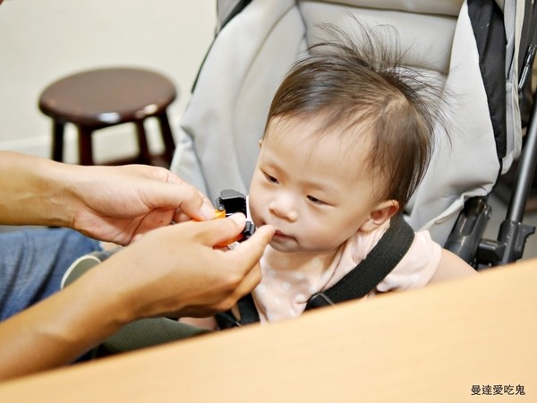 炙丼家：【台南美食】人氣紅不讓丼飯。炙丼家。小朋友招待小小丼飯｜台南東區｜南紡購物中心