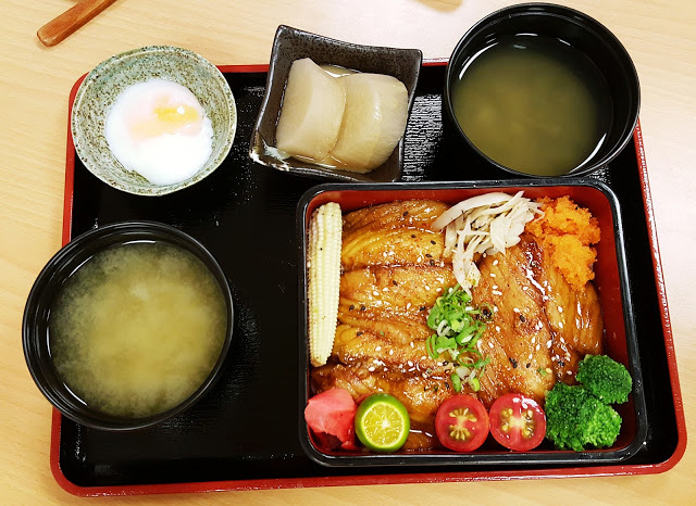 Food｜台南東區｜炙丼家－直火炙燒香氣四溢，獨門醬料色香味俱全！