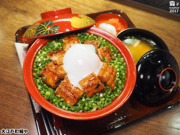 大江戶町鰻屋:大江戶町鰻屋,劇場風格鰻屋,近距離欣賞鰻魚料理秀 大江戶町鰻屋:大江戶町鰻屋,劇場風格鰻屋,近距離欣賞鰻魚料理秀