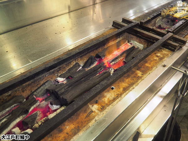 大江戶町鰻屋:大江戶町鰻屋,劇場風格鰻屋,近距離欣賞鰻魚料理秀 大江戶町鰻屋:大江戶町鰻屋,劇場風格鰻屋,近距離欣賞鰻魚料理秀