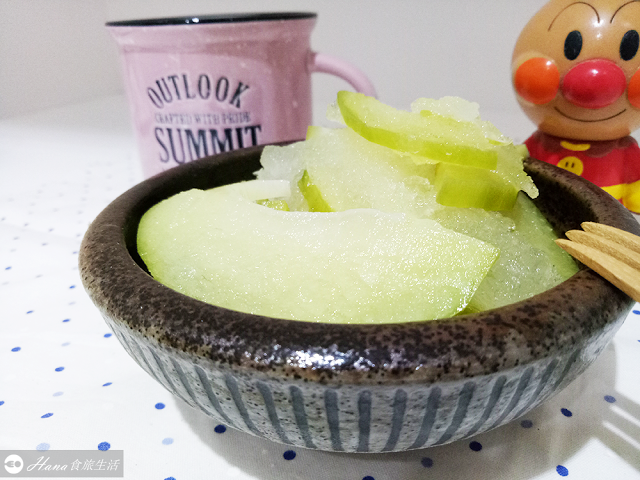 蔥媽媽 | 團購美食冠軍 飽滿餡多爆汁手工水餃 創意料理水餃化身餡餅 古早味清爽脆口情人果冰