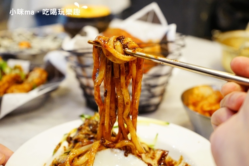 KATZ卡司複合式餐廳