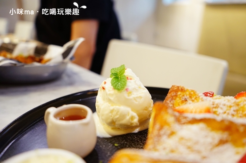 KATZ卡司複合式餐廳