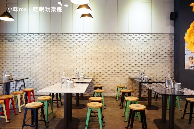 KATZ卡司複合式餐廳