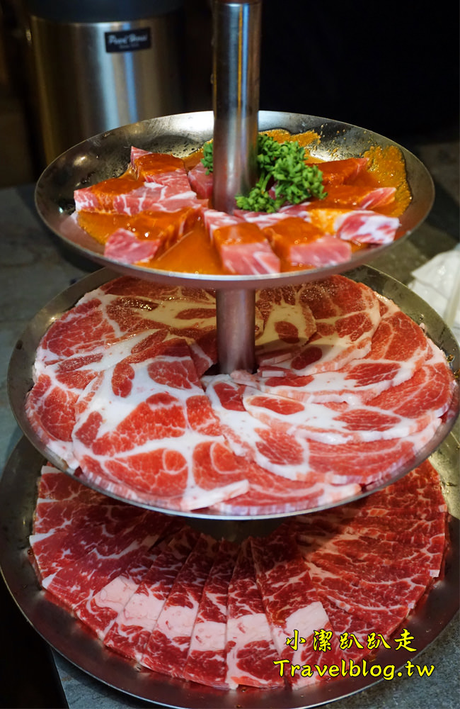 台中美食》KAKO KAKO日韓燒肉(公益路燒肉店)大口吃肉!一起吃燒肉聚餐吧!Prime牛肉軟嫩飽滿肉汁!絕對飽到你不要不要! - 小潔趴趴走(台灣旅遊)