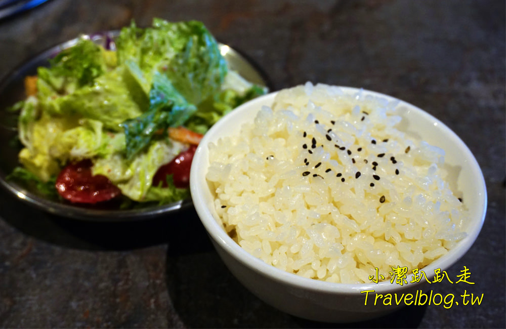 台中美食》KAKO KAKO日韓燒肉(公益路燒肉店)大口吃肉!一起吃燒肉聚餐吧!Prime牛肉軟嫩飽滿肉汁!絕對飽到你不要不要! - 小潔趴趴走(台灣旅遊)