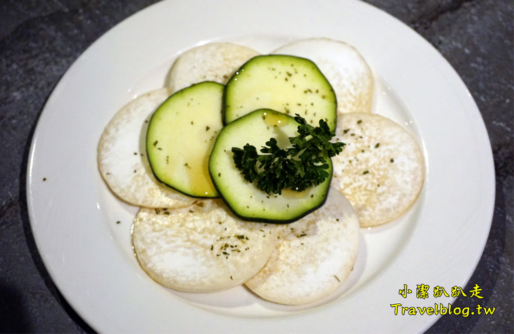 台中美食》KAKO KAKO日韓燒肉(公益路燒肉店)大口吃肉!一起吃燒肉聚餐吧!Prime牛肉軟嫩飽滿肉汁!絕對飽到你不要不要! - 小潔趴趴走(台灣旅遊)