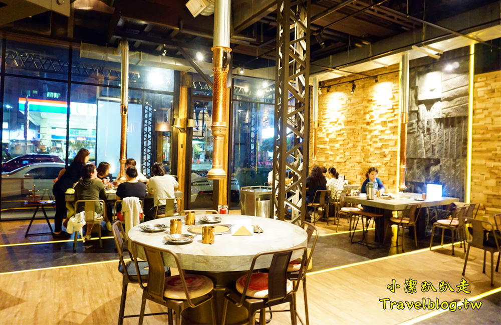 台中美食》KAKO KAKO日韓燒肉(公益路燒肉店)大口吃肉!一起吃燒肉聚餐吧!Prime牛肉軟嫩飽滿肉汁!絕對飽到你不要不要! - 小潔趴趴走(台灣旅遊)