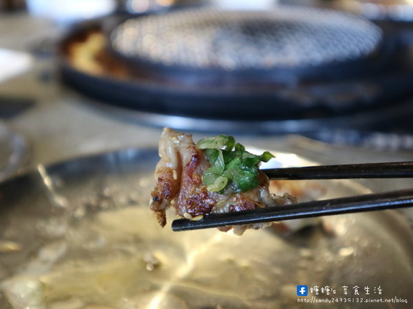 KAKO KAKO 燒肉-台中公益店：〖台中│美食〗KAKO KAKO 日韓燒肉-台中公益旗艦店 ❤ KAKO KAKO肉搏戰開打!! 即日起至8/31，”套餐第二客半價”大優惠，限量加碼FB訂位送泰國蝦~