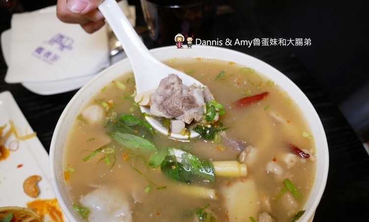 《新竹大遠百餐廳》饗泰多-新竹店2019新菜單泰式美食菜色分享。酸辣夠勁愛吃泰國菜的朋友們別錯過︱ 影片