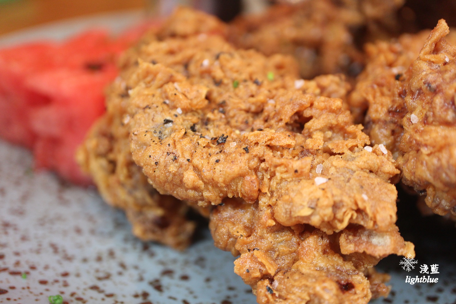 [ 中山站美食 ] 淺藍 × Buttermilk摩登美式餐廳～amba中山意舍酒店新餐廳，中山美式餐廳，必吃美國阿嬤炸雞