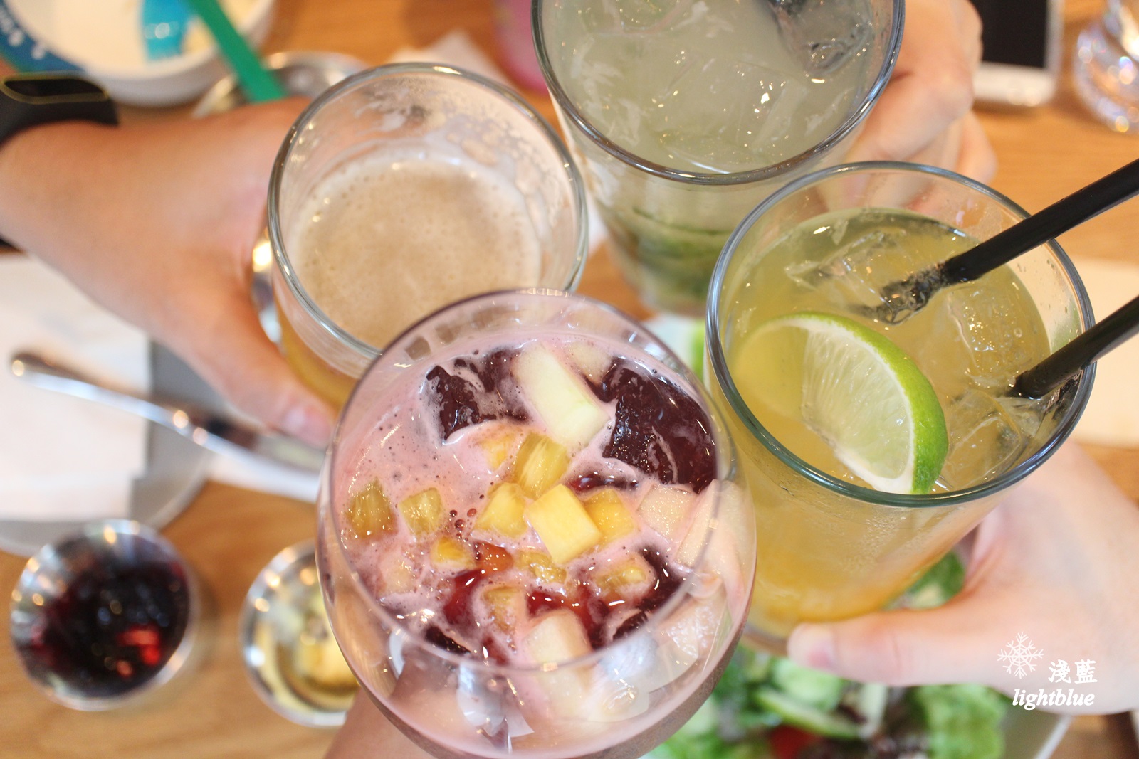 [ 中山站美食 ] 淺藍 × Buttermilk摩登美式餐廳～amba中山意舍酒店新餐廳，中山美式餐廳，必吃美國阿嬤炸雞