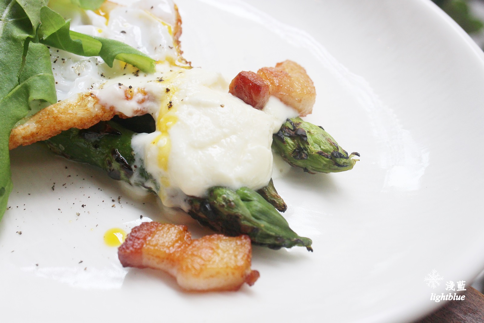 [ 中山站美食 ] 淺藍 × Buttermilk摩登美式餐廳～amba中山意舍酒店新餐廳，中山美式餐廳，必吃美國阿嬤炸雞