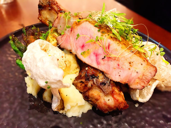 『台北』amba中山意舍酒店。Buttermilk摩登美式餐廳。美國阿嬤秘方炸雞，神奇炸雞多汁軟嫩！！！