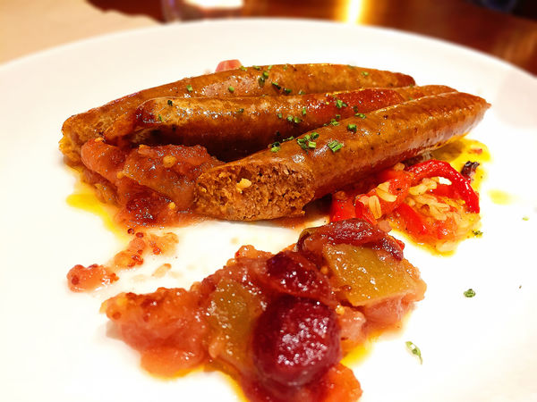 『台北』amba中山意舍酒店。Buttermilk摩登美式餐廳。美國阿嬤秘方炸雞，神奇炸雞多汁軟嫩！！！