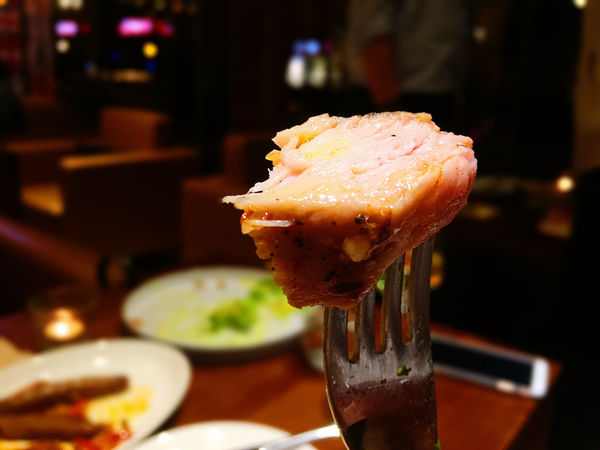 『台北』amba中山意舍酒店。Buttermilk摩登美式餐廳。美國阿嬤秘方炸雞，神奇炸雞多汁軟嫩！！！